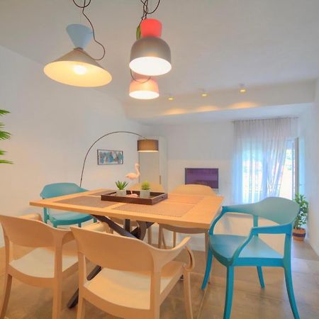 Apartments Villa Rojnica イェルサ エクステリア 写真
