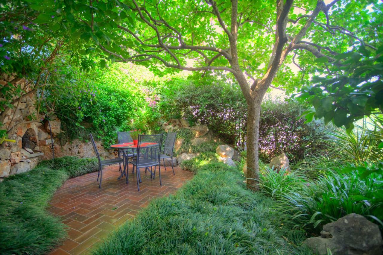 Apartments Villa Rojnica イェルサ エクステリア 写真